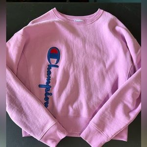 Women’s reverse Wear Champion pink sweatshirt